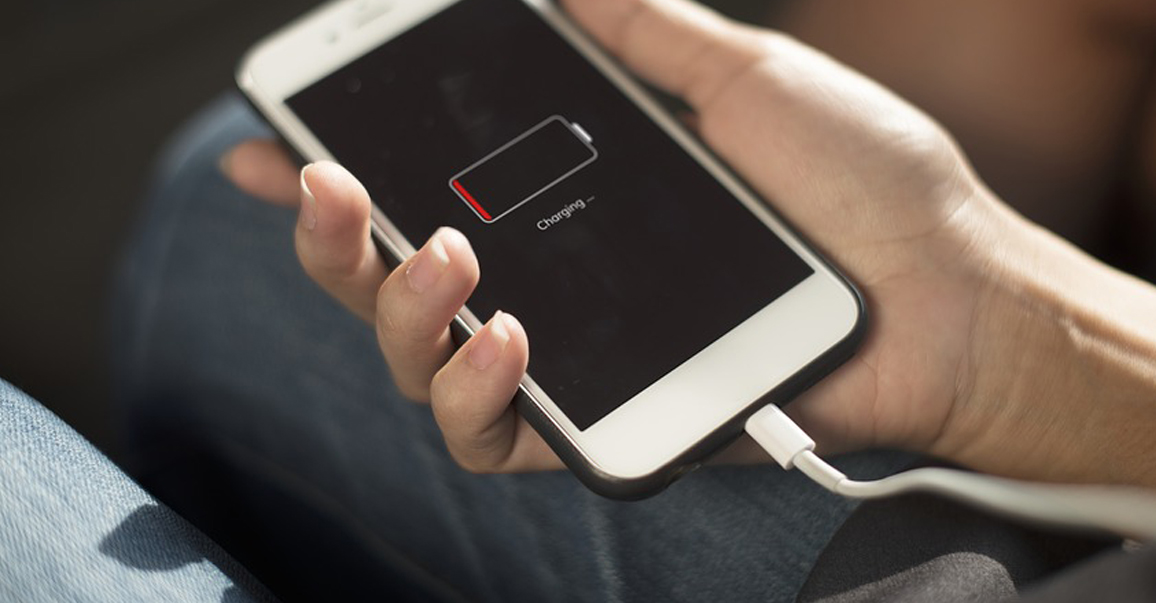 蘋果向果迷道歉   $29 為你換電池  你的舊款 iPhone 有降速的情況嗎?