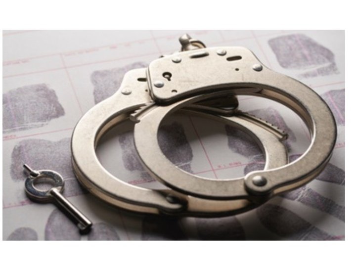 溫哥華島前任冰球教練Foster Chadwick Martin引誘未成年人罪名成立判監12個月