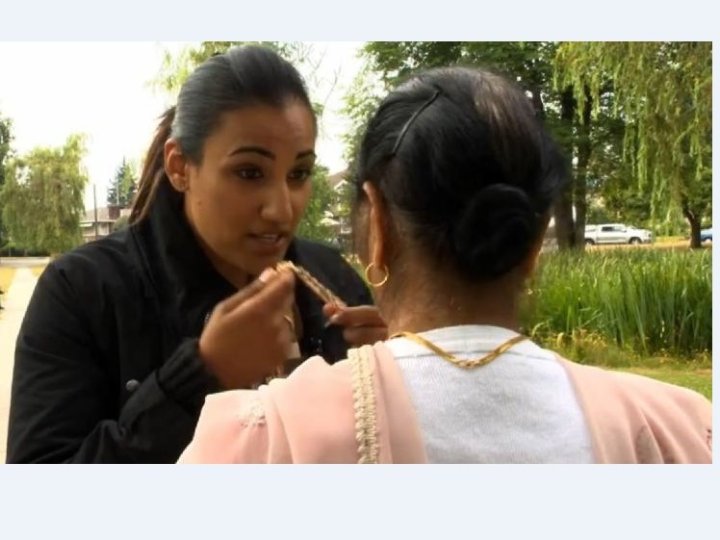 4男女涉向長者分心盜竊被捕